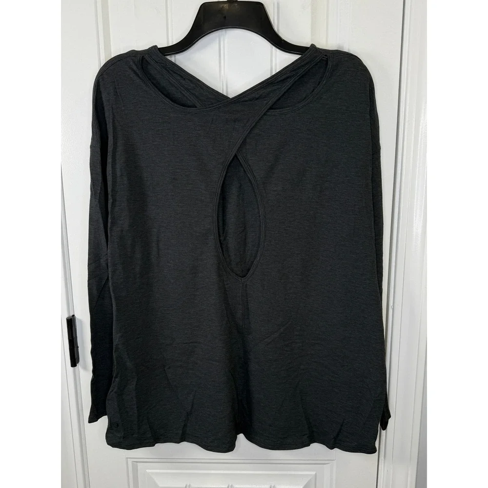 Lululemon Womens Back Into It Long Sleeve 6 Black Minimalist Athleisure Yoga Top